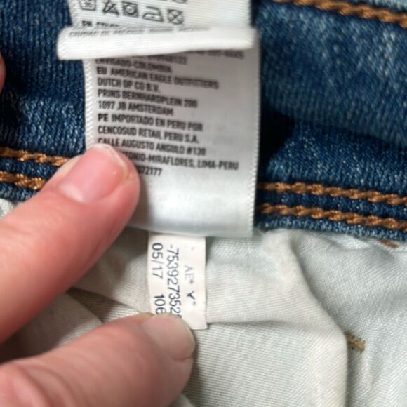 American Eagle Womens Medium wash Kick boot Jeans size 14 Stretch X - Picture 12 of 13